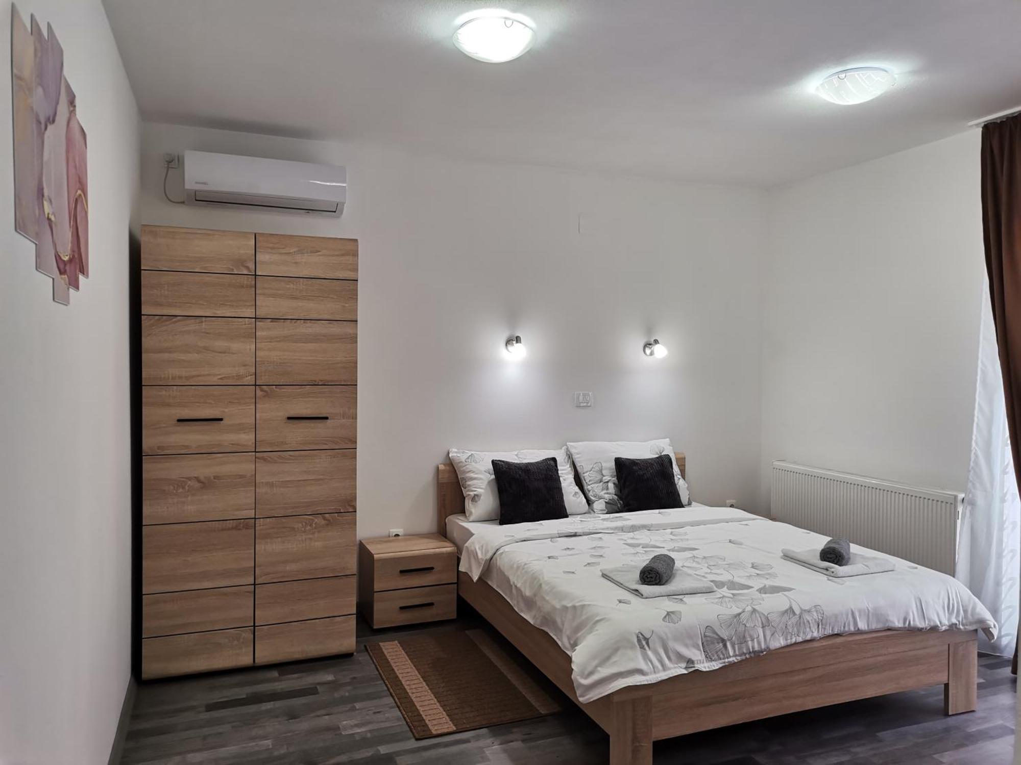 Apartmani "Marina" โอโทชาส ห้อง รูปภาพ